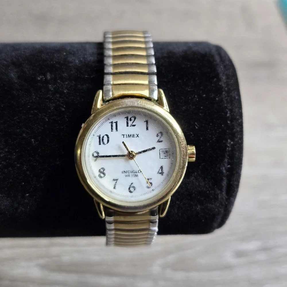 Timex T2H381 Women's Indiglo Quartz Date WR 30M Two Tone Watch Working 6.5